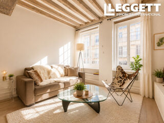 Vente Appartement Paris IV ? Île Saint-Louis ? Rue des Deux-Ponts ? Deux-pièces XVII? revisité par architecte, vendu meublé Paris 4