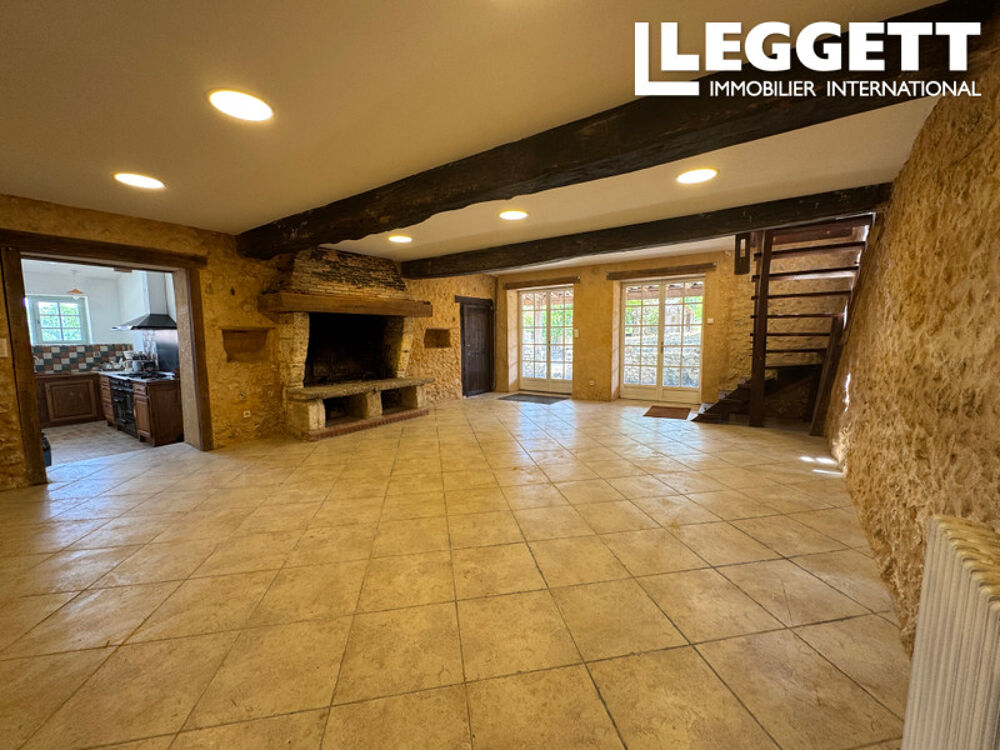 Vente Maison Maison en pierre avec grange, terrasse couverte et charme, à moins de 10 min de Ribérac. Villetoureix
