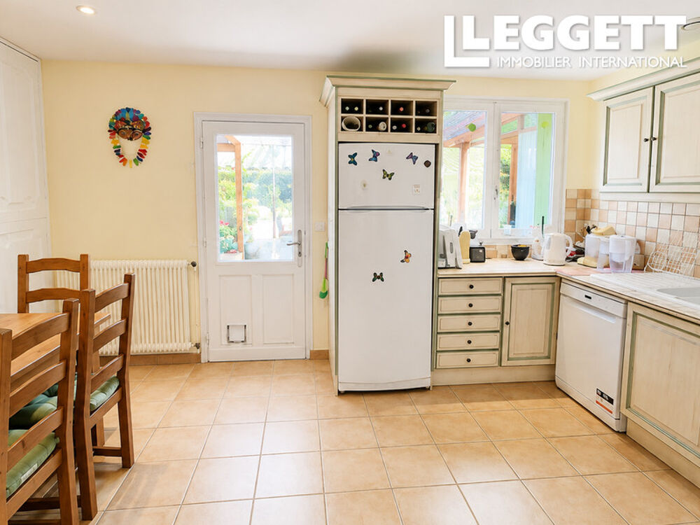 Vente Maison Ancienne ferme rénovée avec piscine, dépendances, 2,39 ha de terrain à Beaupouyet, Dordogne Beaupouyet