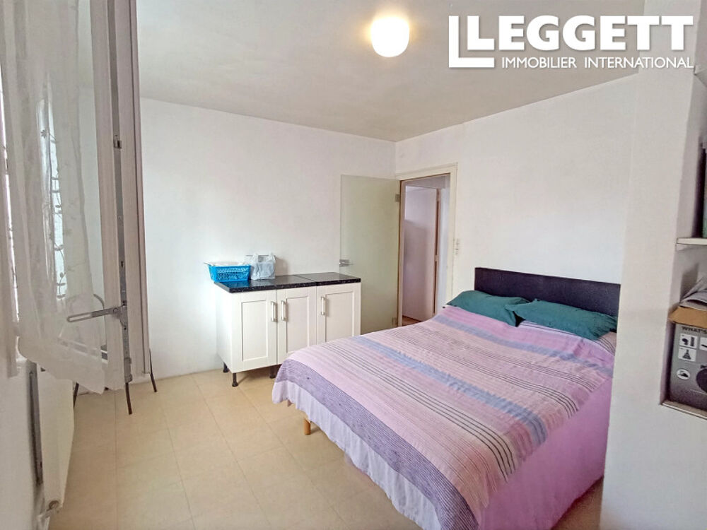 Vente Maison Maison de 2 chambres avec garage, située au c?ur du village. Idéale pour un premier achat, une résidence secon Lathus-saint-rÉmy
