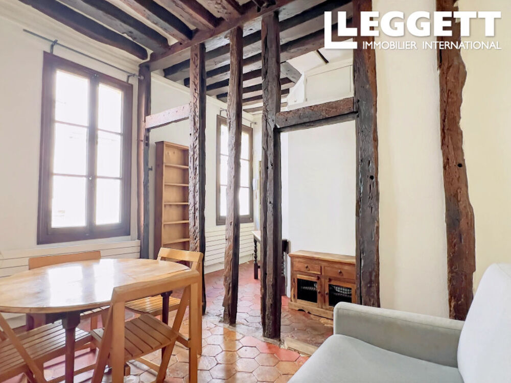 Vente Appartement Paris 4, Ile St-Louis, adresse patrimoniale à 2 pas de la Seine, 19,65m2, 2e d'un bel immeuble calme de 1800 Paris 4