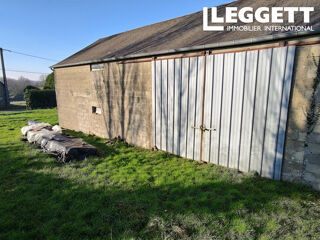  Remise / Grange à vendre 650 m²