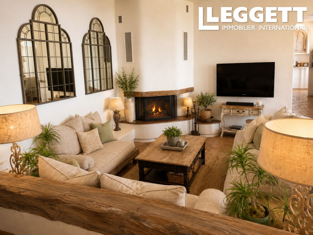 Vente Maison Villa aux Adrets-de-l'Estérel avec Vue Mer Panoramique<br /> Les adrets-de-l'estÉrel