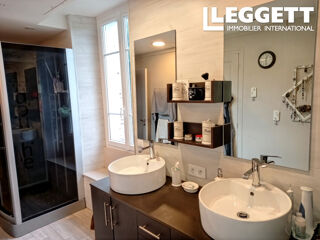  Maison � vendre 9 pi�ces 220 m�