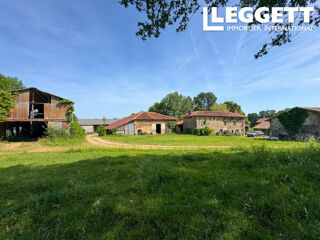  Maison � vendre 9 pi�ces 390 m� Ch�ronnac