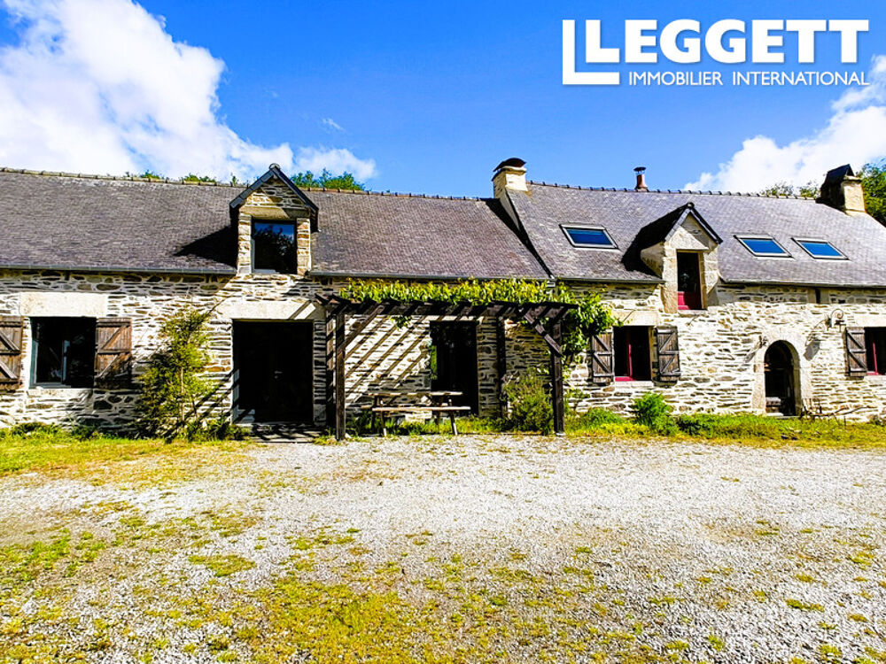 Vente Maison LAC de GUERLEDAN Splendide Longère rénovée 4 chambres sur 1,5ha de terrain Saint-aignan