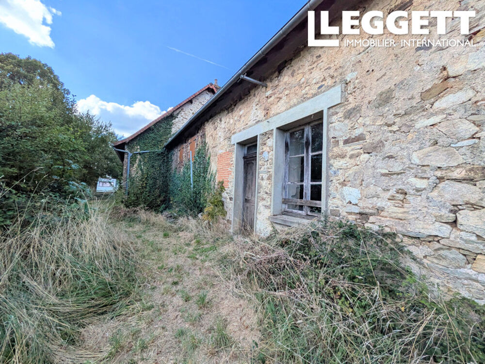 Vente Maison PROJET DE RENOVATION avec grange et 8 441 m² de terrain dans un hameau calme près de La Porcherie La porcherie