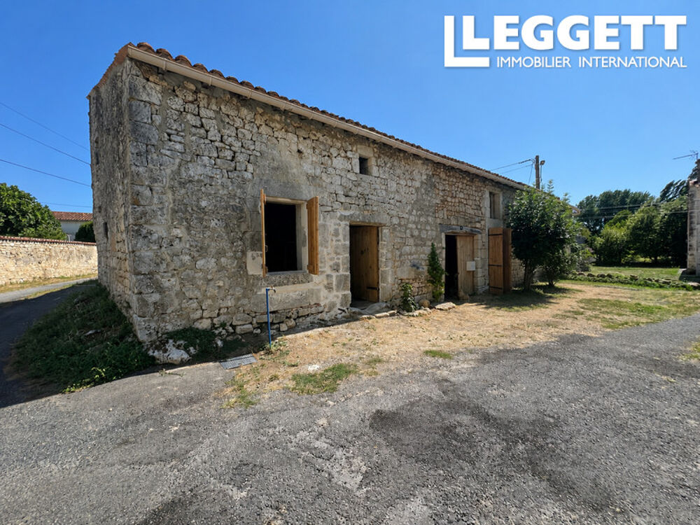 Vente Maison Projet de rénovation avec beau potentiel à proximité de Saint-Savinien Saint-savinien