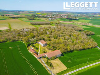  Propri�t�/ch�teau � vendre 11 pi�ces 400 m�