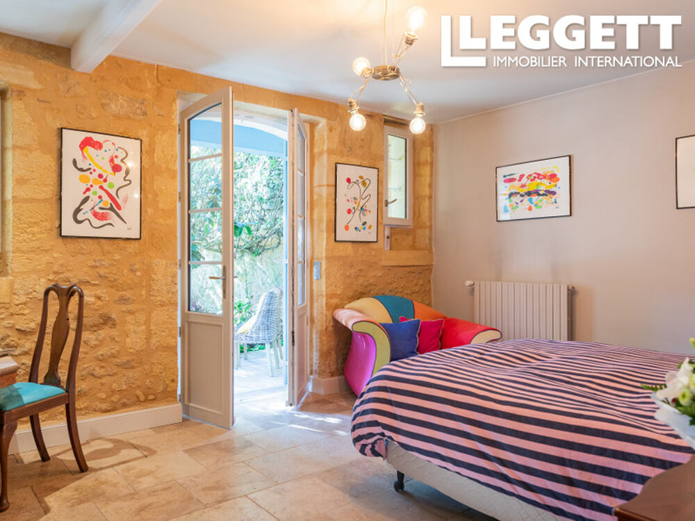 Vente Maison Exceptionnelle maison de ville de prestige, 5 chambres, jardin privé, garage et ascenseur au c?ur de Sarlat Sarlat-la-canÉda
