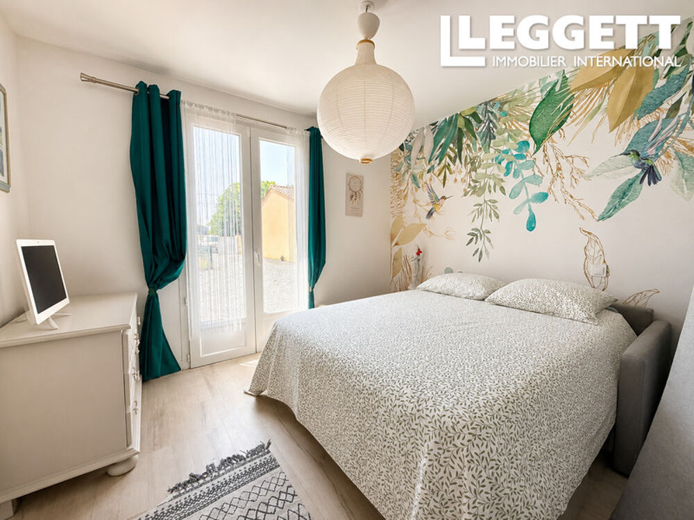 MAISON 4 CHAMBRES+BUREAU AVEC PISCINE