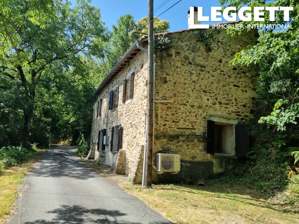Vente Maison Maison de caractère en pierres de 1846 avec 3 hectares de bois. Calme absolu sans voisin Saint-pons-de-thomiÈres