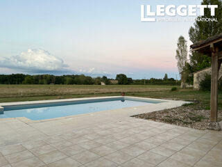  Maison � vendre 15 + pi�ces 640 m�