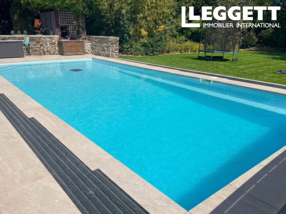 Vente Maison Maison de caractère pleine de charme, piscine, 5/6 ch, beaux espaces de vie et jardin paysager, proche Rennes Boistrudan