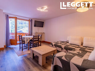  Maison à vendre 15 + pièces 275 m²
