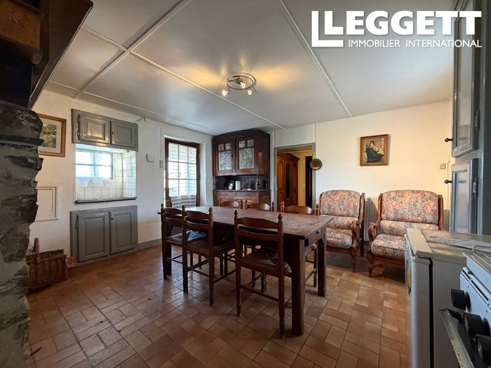 Vente Maison Superbe Fermette en pierres, avec grange et dépendances sur un terrain de 2.5 hectares et vue panoramique!! Salagnac