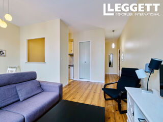 Vente Appartement Appartement T3 dans un  bel immeuble bourgeois en centre-ville de DAX proche de cathédrale Dax