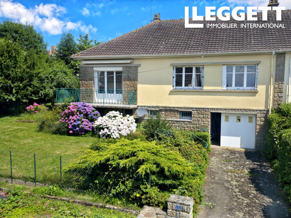 A superb three-bedroom house, within easy walking distance of the lively town of Domfront.