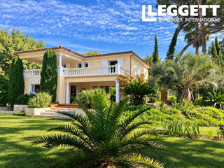 Vente Maison Splendide villa familiale de 4 chambres à Fréjus, Côte d?Azur ? Très ensoleillée, soignée et au calme. FrÉjus