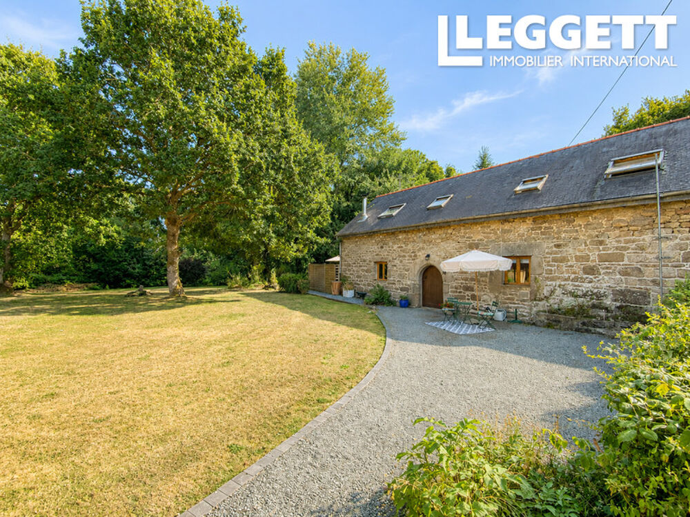 Maison 8 pièces 210 m² · à Bourbriac · 210 m² · 315 650 €