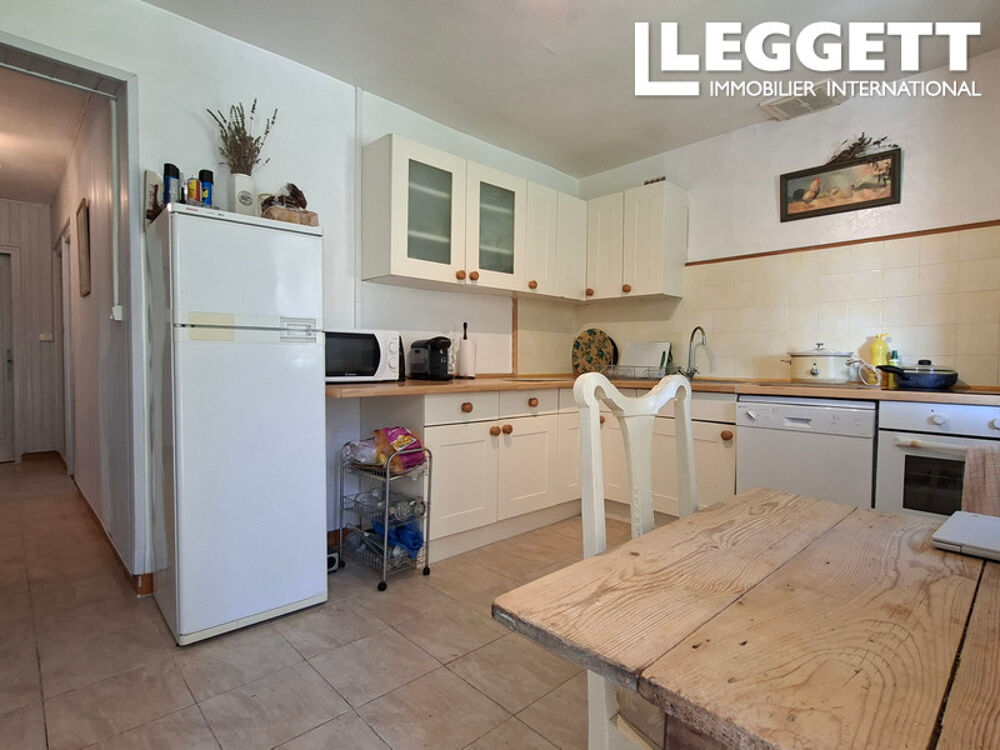 Vente Maison Jolie maison de caractère avec 4 chambres et terrain clos. LuxÉ