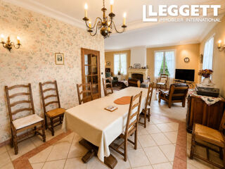  Maison � vendre 8 pi�ces 238 m�