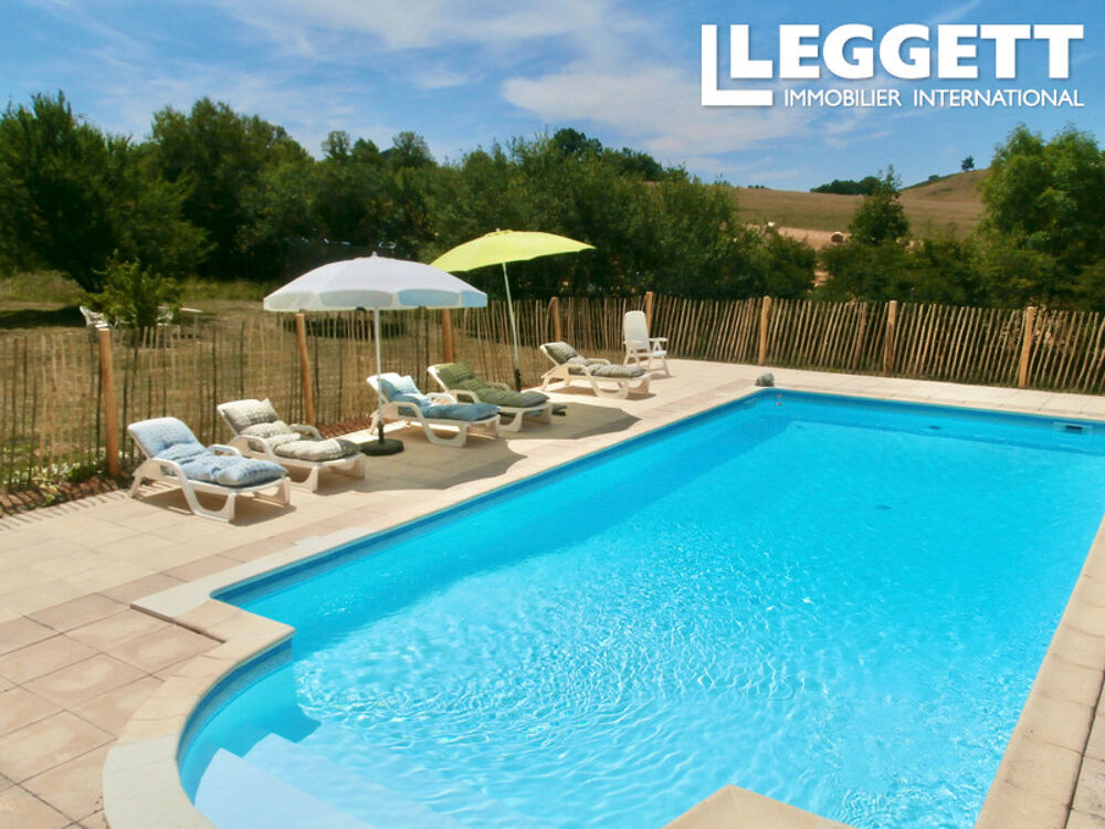 Jolie maison en pierre, gîte + 3 locations, 7+ chambres, piscine, vues, 5590m². Idéal maison ou investissement