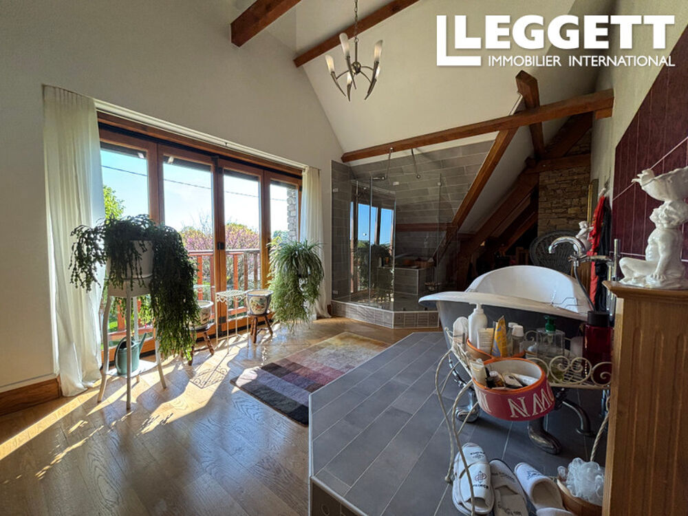 Belle maison de campagne très spacieuse dans un cadre idyllique