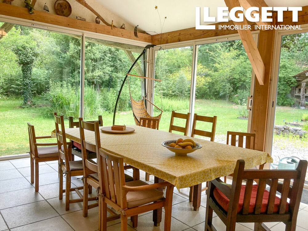 Vente Maison Ancien moulin de caractère avec gîte indépendant, rivière et 2,1 hectares de nature préservée Caubeyres