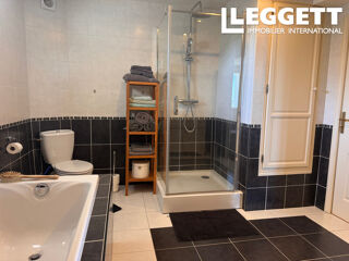 Maison � vendre 8 pi�ces 275 m�