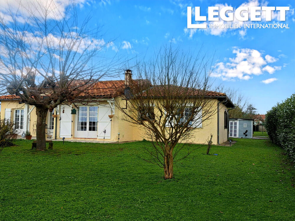 Vente Maison Coquette maison en parfait état sur grand terrain avec dépendances dans le prestigieux Médoc Saint-seurin-de-cadourne