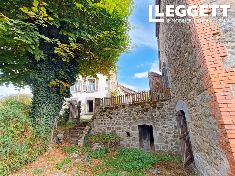 Vente Maison Deux maisons (dont une habitable de suite), grange, jardins 658 m², dans un hameau calme proche d'Auzances Auzances
