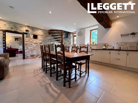   Maison familiale 4 chambres avec charme en campagne, jardin, terrasse et beaux espaces de vie près de Épiniac Maison - 6 pièce(s) - 168 m²