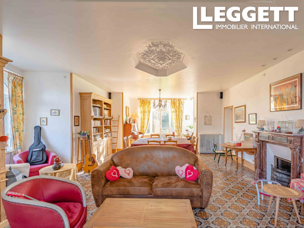 Vente Maison Belle maison familiale, dépendances et jardin avec mare, à 1,2 km de Villers-Bocage Tracy-bocage