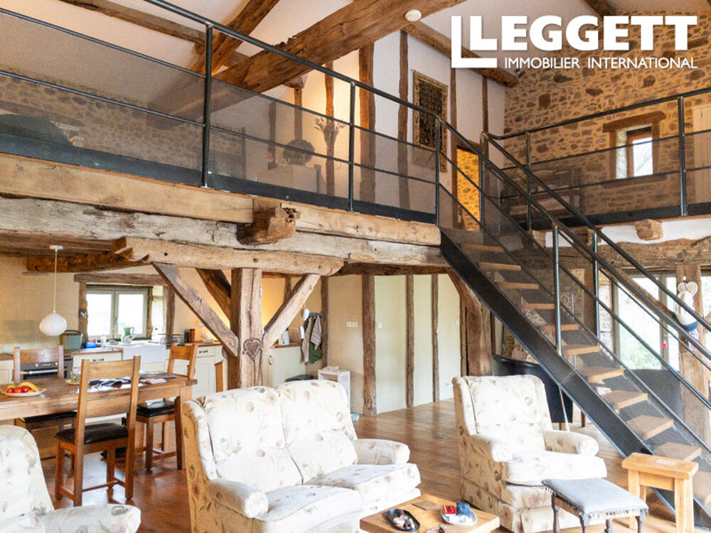 Vente Maison Une grange charentaise rénovée de style loft, pleine de caractère, lumineuse et spacieuse, open space 167 m² Terres-de-haute-charente