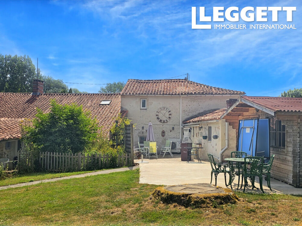 Vente Maison Maison rénovée + gîte 3* attenant, piscine, dépendances, jardin ? La Caillère St Hilaire DPE D et C La caillÈre-saint-hilaire