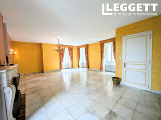  Maison à vendre 10 pièces 162 m²