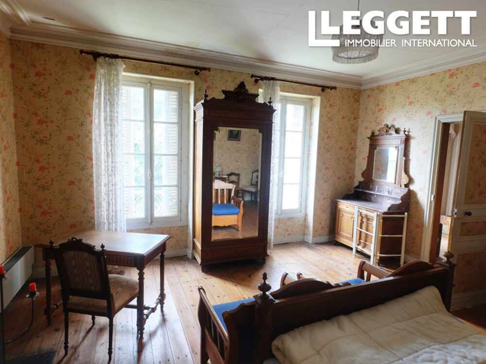 Vente Maison Une occasion rare de restaurer une magnifique maison bourgeoise. Une perle rare : un domaine entier à rénover Thors