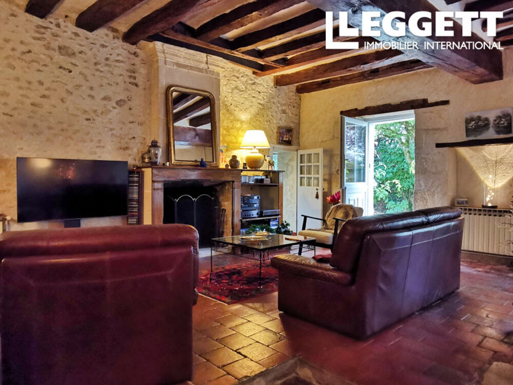 Vente Maison Maison de caractère 4 chambres au c?ur du village de Le Liège, à 16 km de Loches<br />Loire Valley 37 Loches