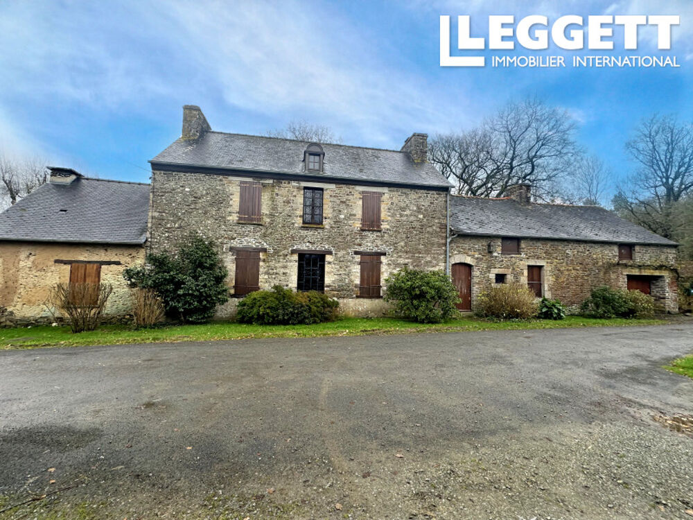 Vente Maison Propriété Exceptionnelle!<br />Longère avec étang , 7 pièces, 4 chambres, garage et puits.<br />Potentiel commercial. Guilliers
