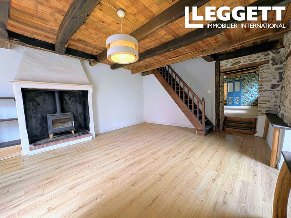 Maison rénovée de 2 chambres, pleine de caractère, à Rozier-Saint-Georges
