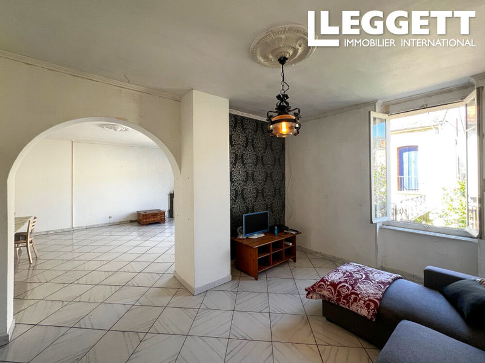 Vente Maison Maison de ville sur 3 étages, 3 chambres, une salle de bains, salon, cuisine/salle à manger, garage, terrace Quillan