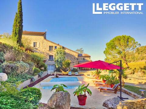 En Ardèche Méridionale : superbe grande maison de caractère en pierre, jardins, piscine, ruisseau. 1495000 Balazuc (07120)