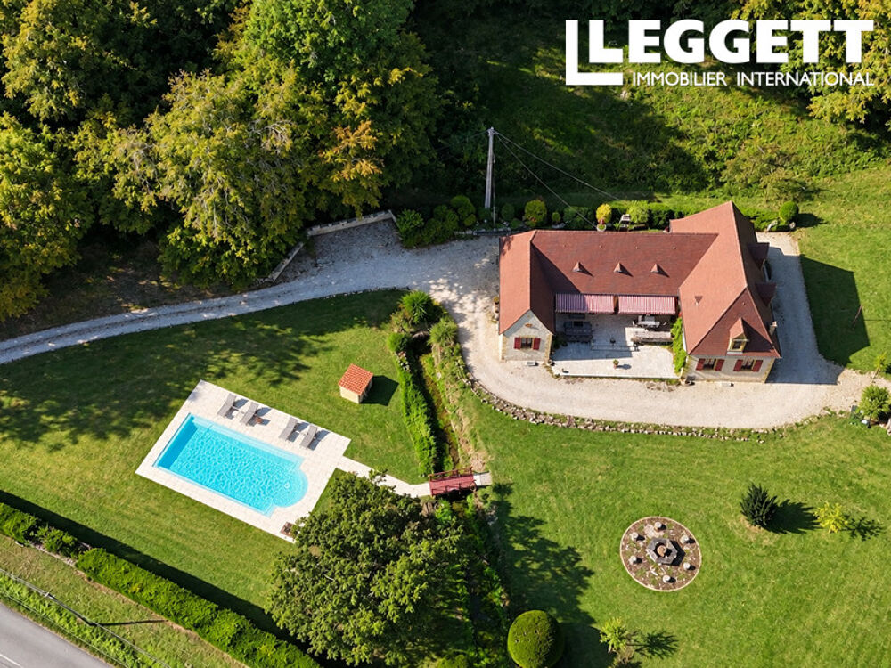 Vente Maison Propriété Charmante, 7 chambres, 3 logements, piscine, potentiel locatif, près de Saint-Cyprien, Périgord Noir Castels et bÉzenac
