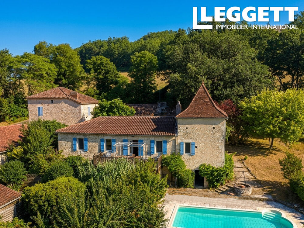 Vente Maison Maison de caractère avec pigeonnier et piscine Porte-du-quercy