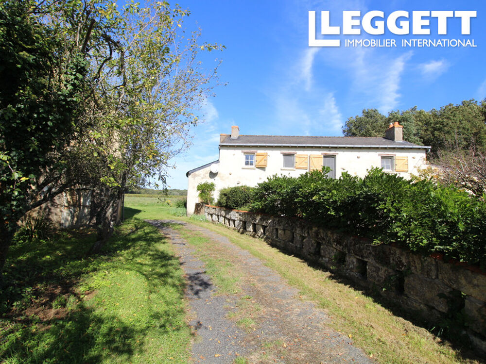 Maison 6 pièces 187 m² · à Lys-Haut-Layon · 187 m² · 236 000 €