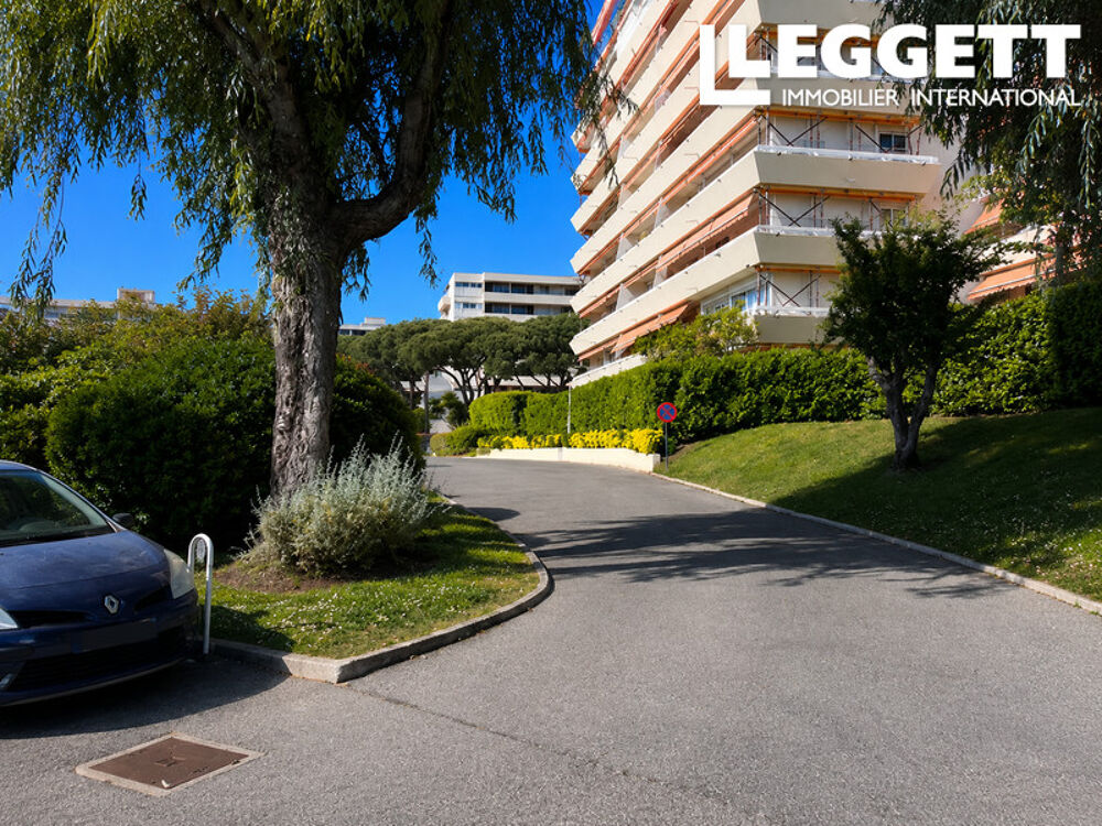 Appartement 5 pièces 110 m² · à Antibes · 110 m² · 214 800 €
