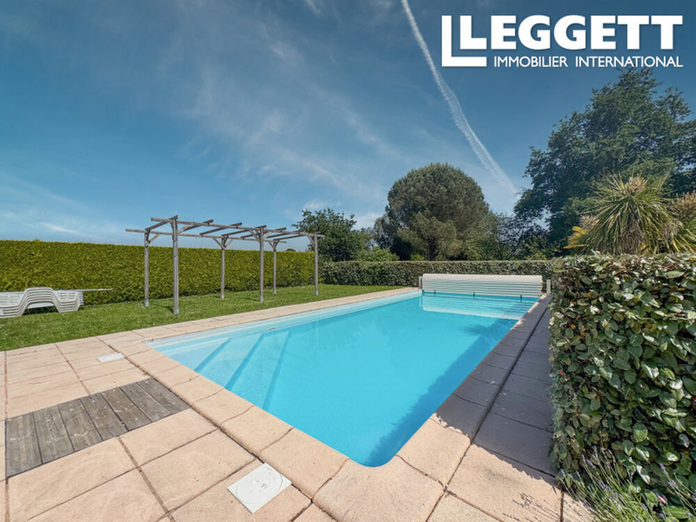 Maison de campagne 5 chambres avec piscine, jardin et sans voisin proche