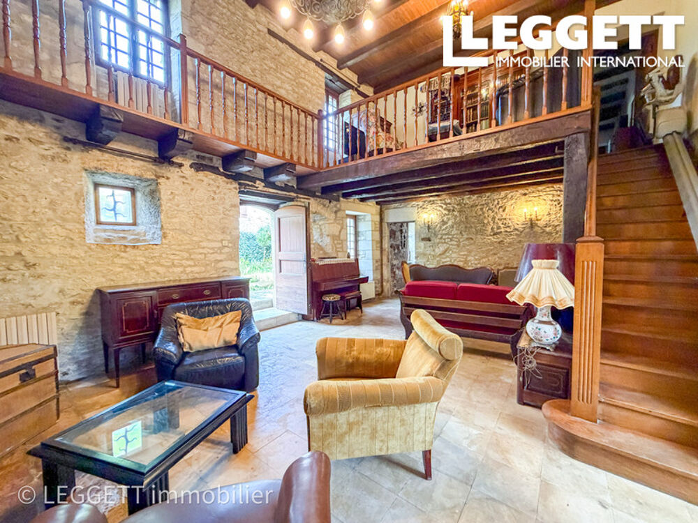 Vente Maison Grande maison familiale en pierres avec 5 chambres (possible 7), au c?ur de Pinsac, un village typique du Lot, Pinsac