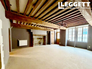  Maison � vendre 4 pi�ces 205 m�